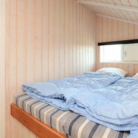 8 Person In Holiday home Hejls