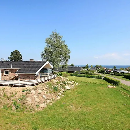 8 Person In Holiday home Hejls