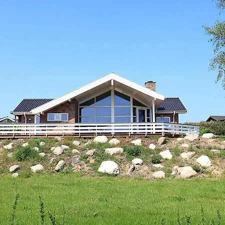 Panoramic Retreat In Hejlsminde - By Traum *