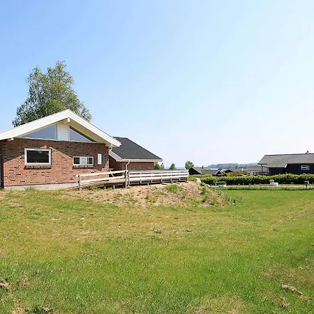 Panoramic Retreat In Hejlsminde - By Traum *